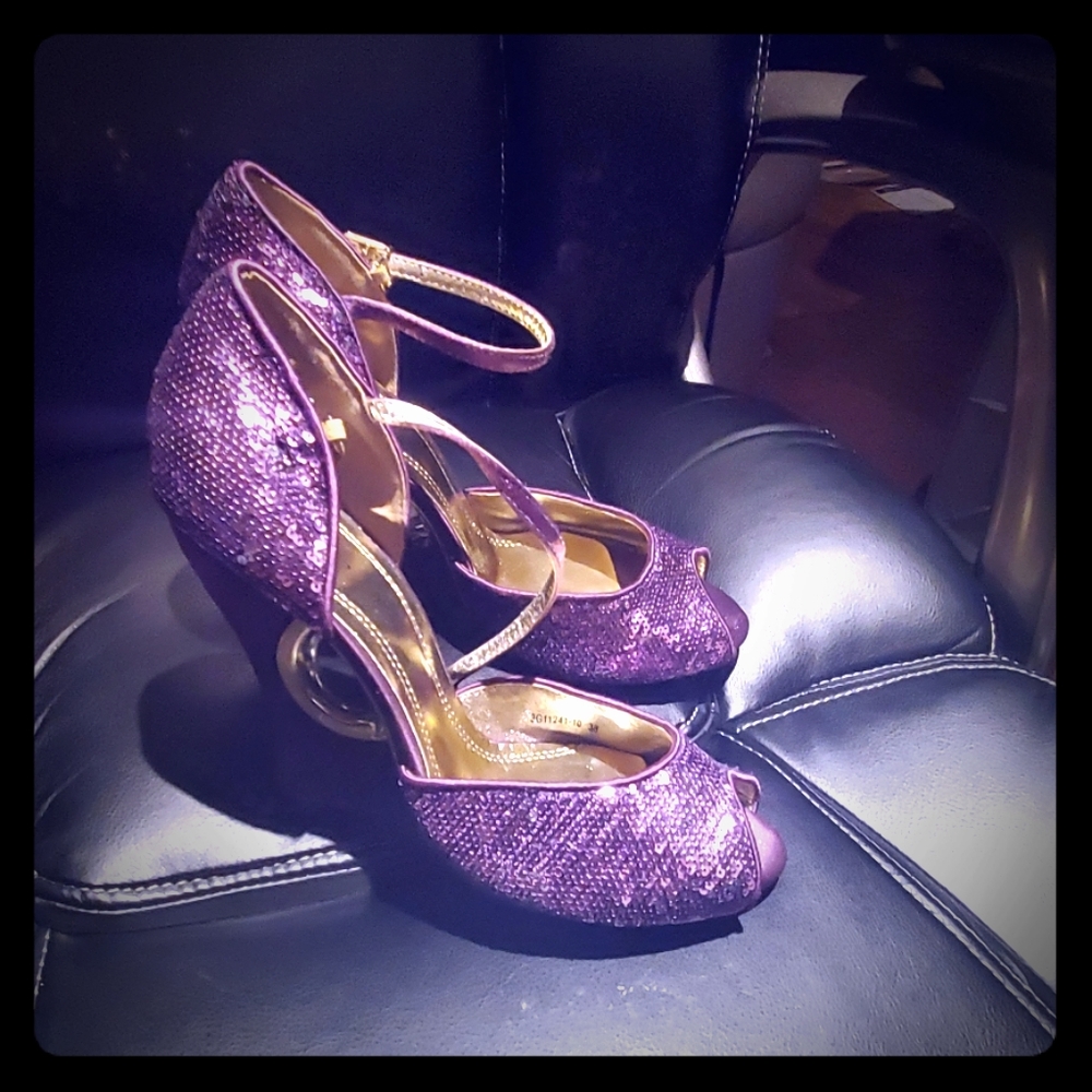 Sparkly purple heels from Spain Brand New